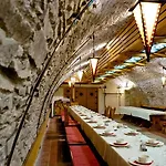 Mathias Rex Hotel