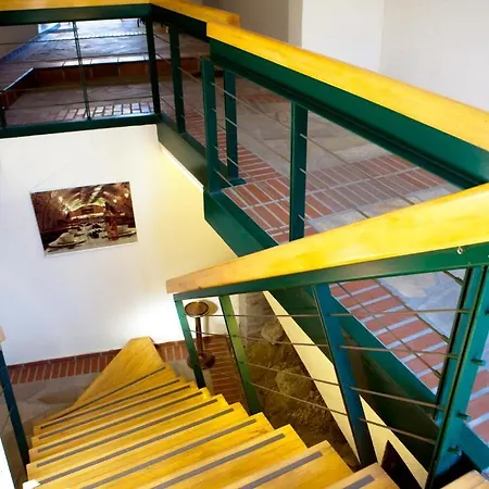 فندق Mathias Rex 3*