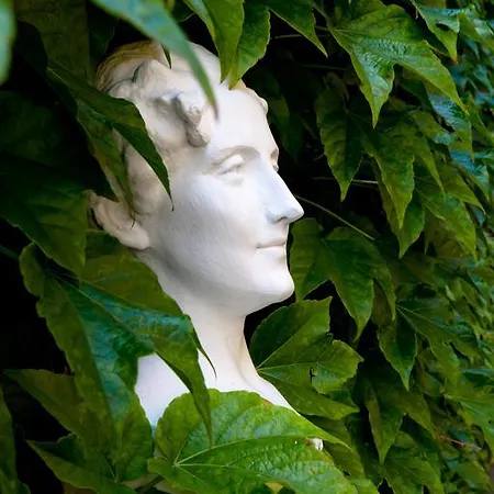 Mathias Rex فندق 3*